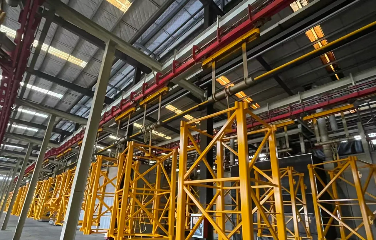 Tower crane coating line, Zoomlion