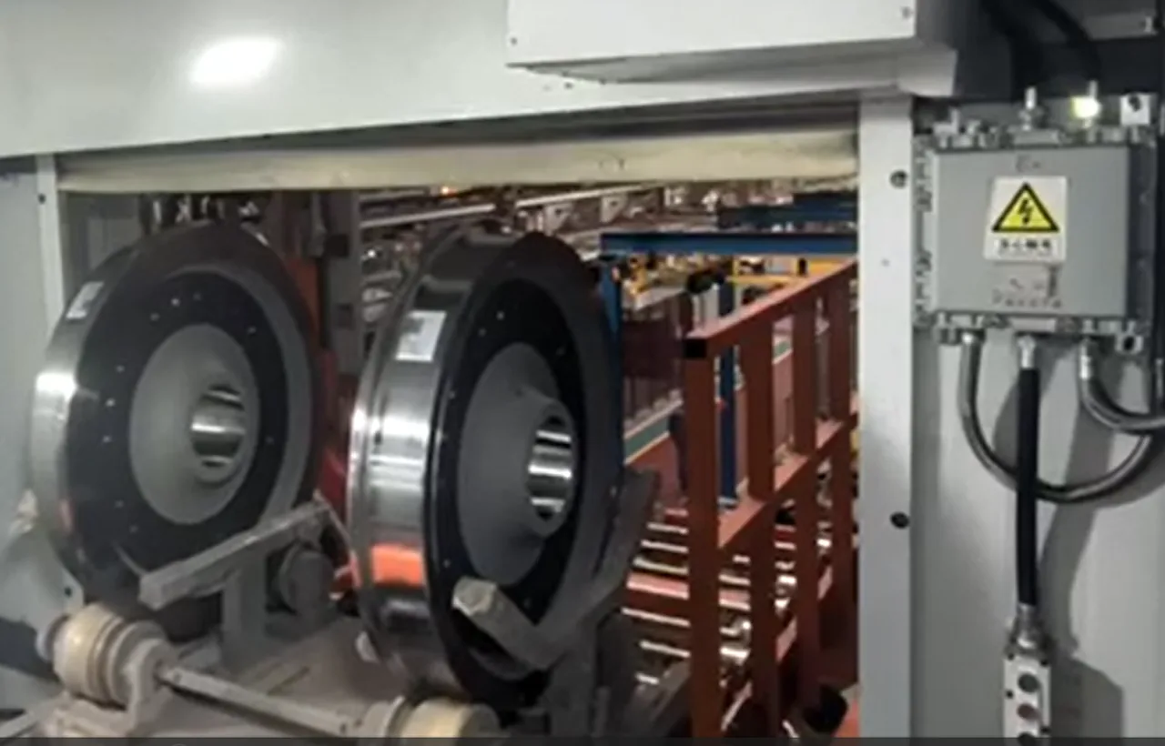 High-speed rail wheelset coating conveyor line, CRRC Qingdao Sifang Rolling Stock